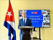 Cuba to award full medical scholarships to Vietnamese students